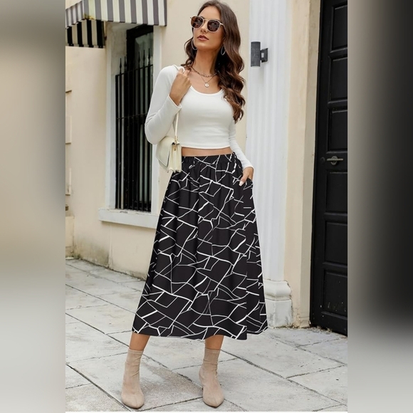 Berydress Midi Skirts with Pockets​ - Picture 1 of 5